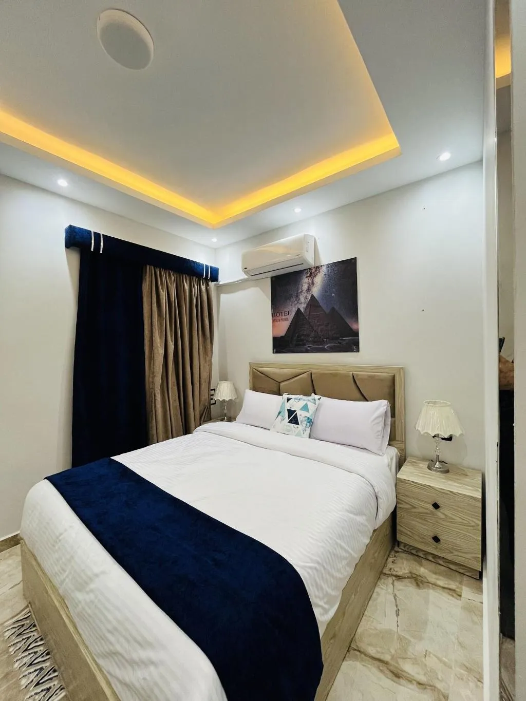 Room, Capital Of Pyramids Hotel, Cairo
