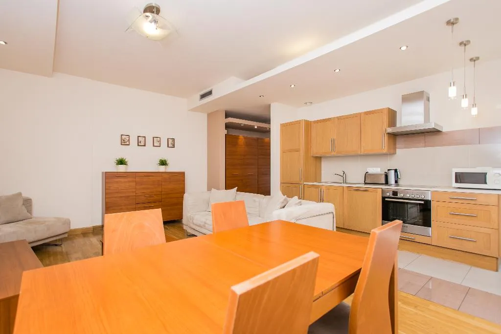 APARTMENT ONE BEDROOM Room, Hamilton Suites - Atlantis Apartments, Krakow