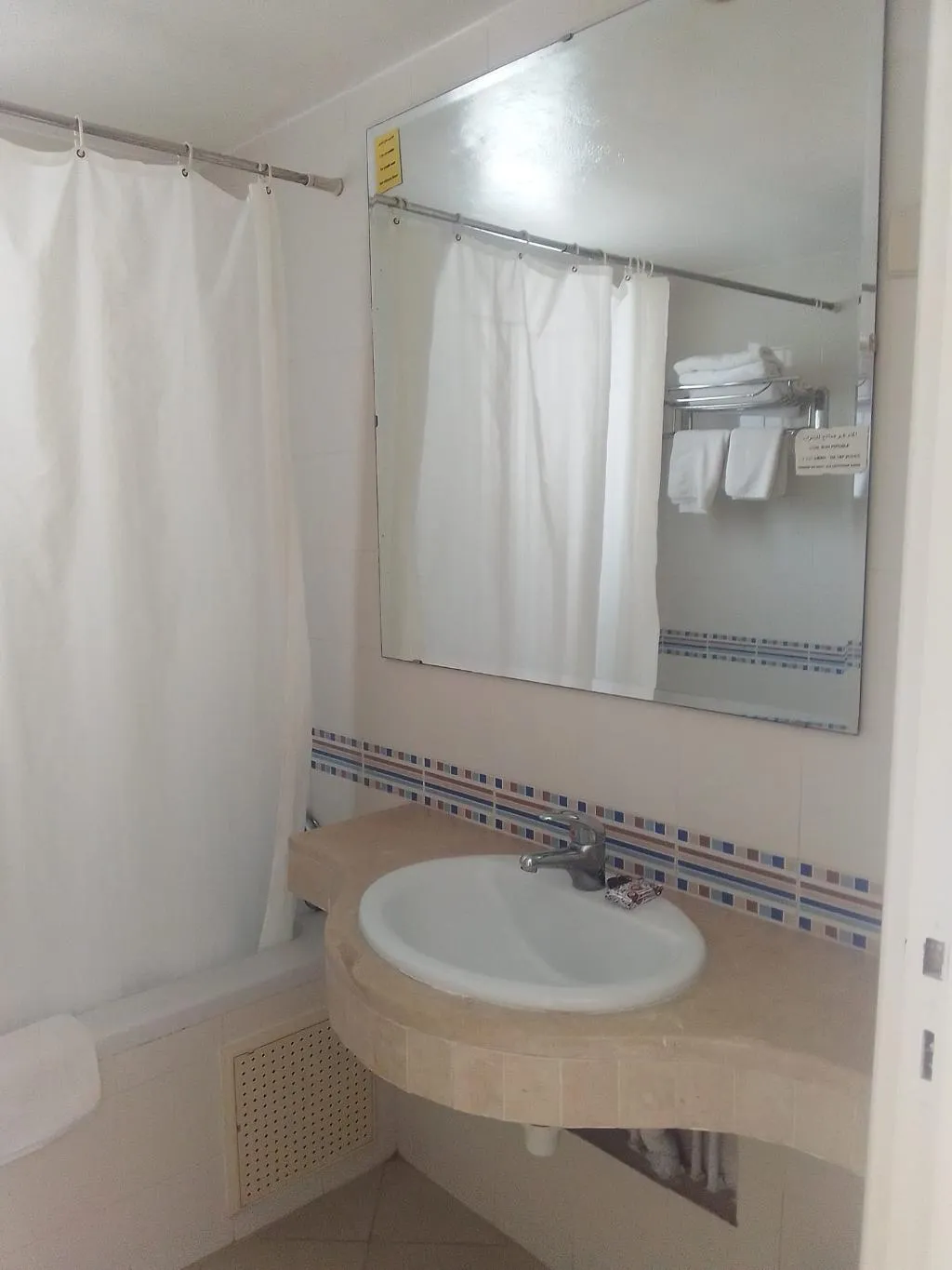 TRIPLE BASIC Room, Les Citronniers, Tunisia