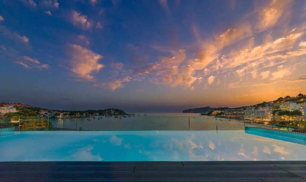 Pool, H10 Casa del Mar, Majorca