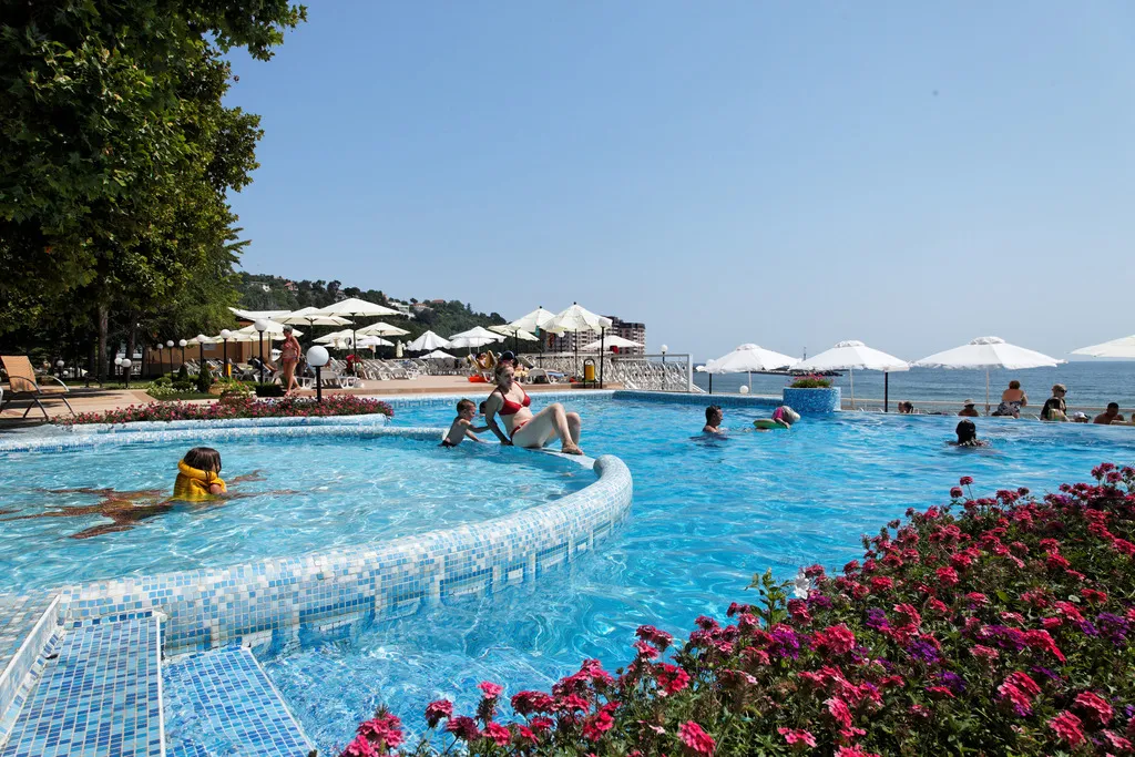 Pool, Marina, Varna