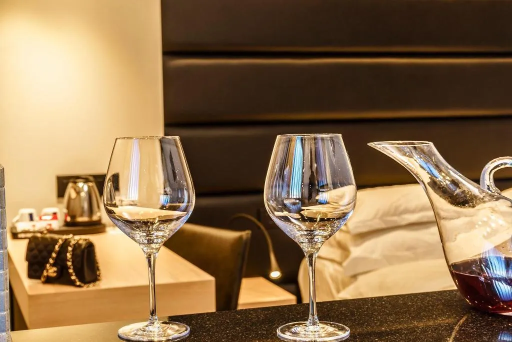 SUITE QUEEN SIZE BED Room, The View Luxury Rooms, Split