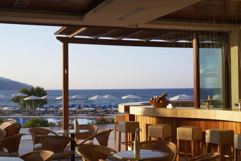 Bar, Pilot Beach Resort, Crete