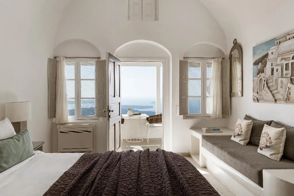 JUNIOR SUITE TWO BEDROOMS Room, Aqua Luxury Suites, Santorini
