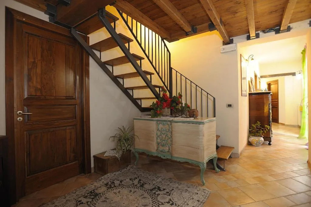 Lobby, Arco Ubriaco, Catania