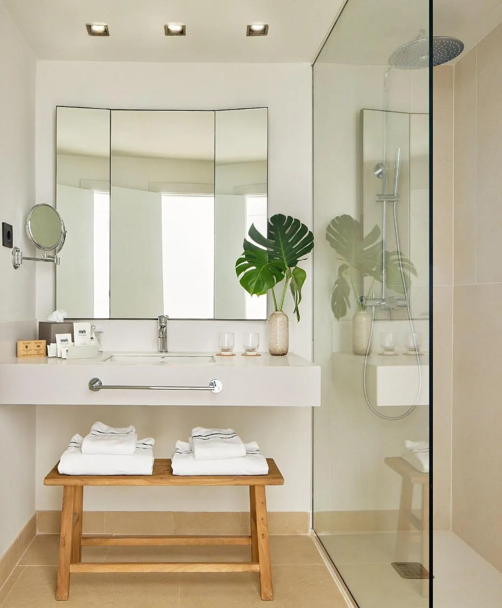 JUNIOR SUITE SEA VIEW Room, Melia Lloret de Mar, Costa Brava