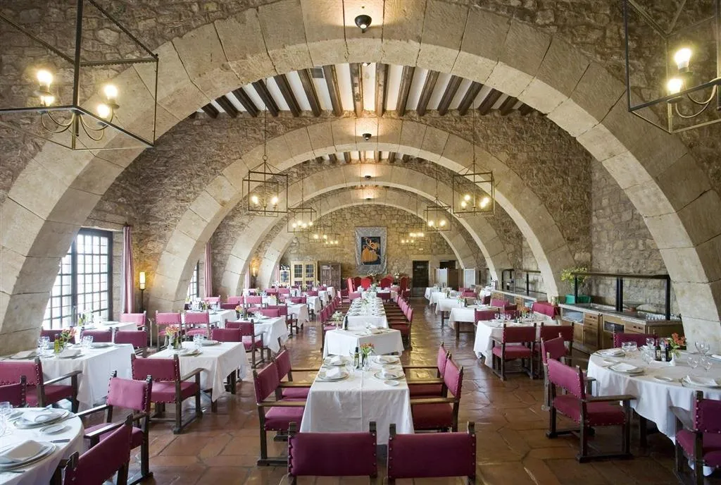 Restaurant, Parador de Sigüenza, Madrid