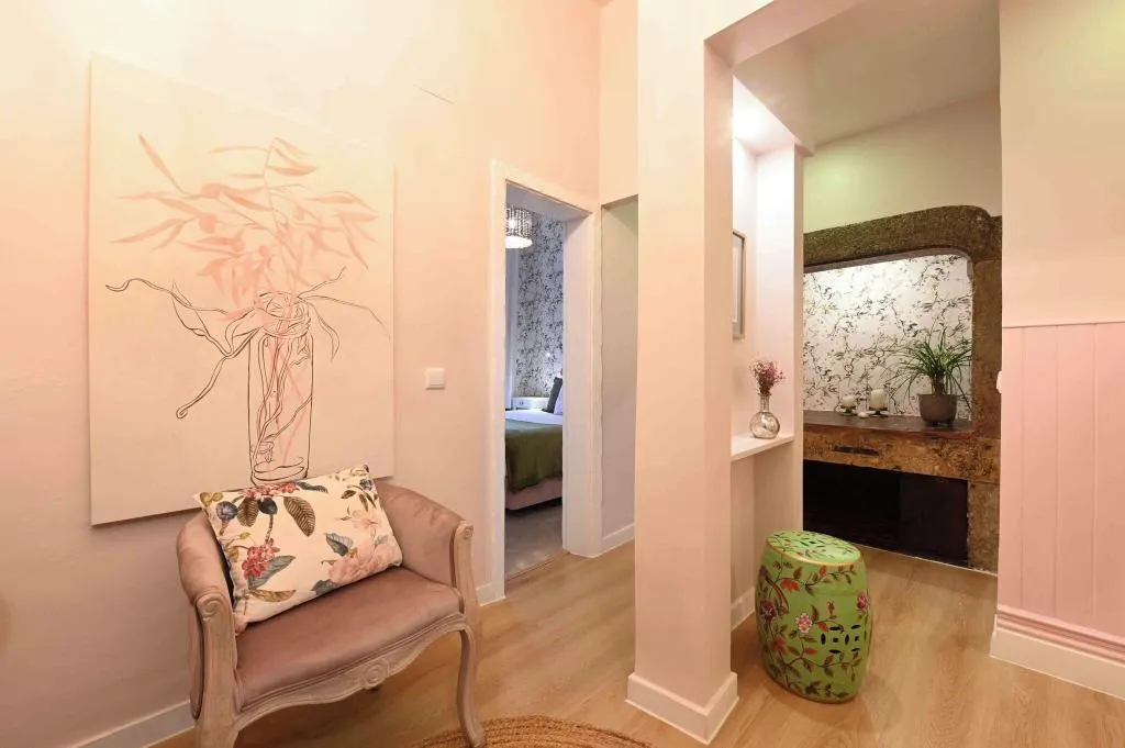 Room, Casinha Dos Sapateiros, Lisbon