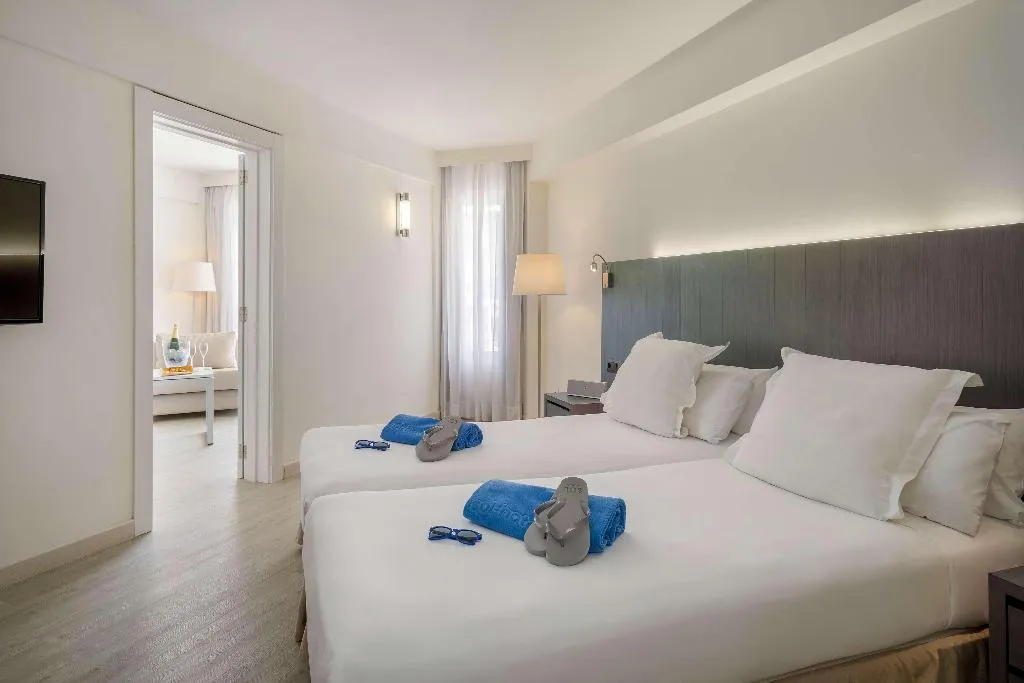 Room, Sol House Mallorca, Majorca