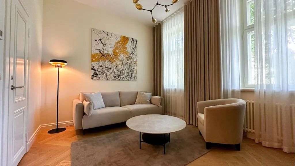 SUITE DELUXE Room, Nunne Boutique Hotel, Tallinn