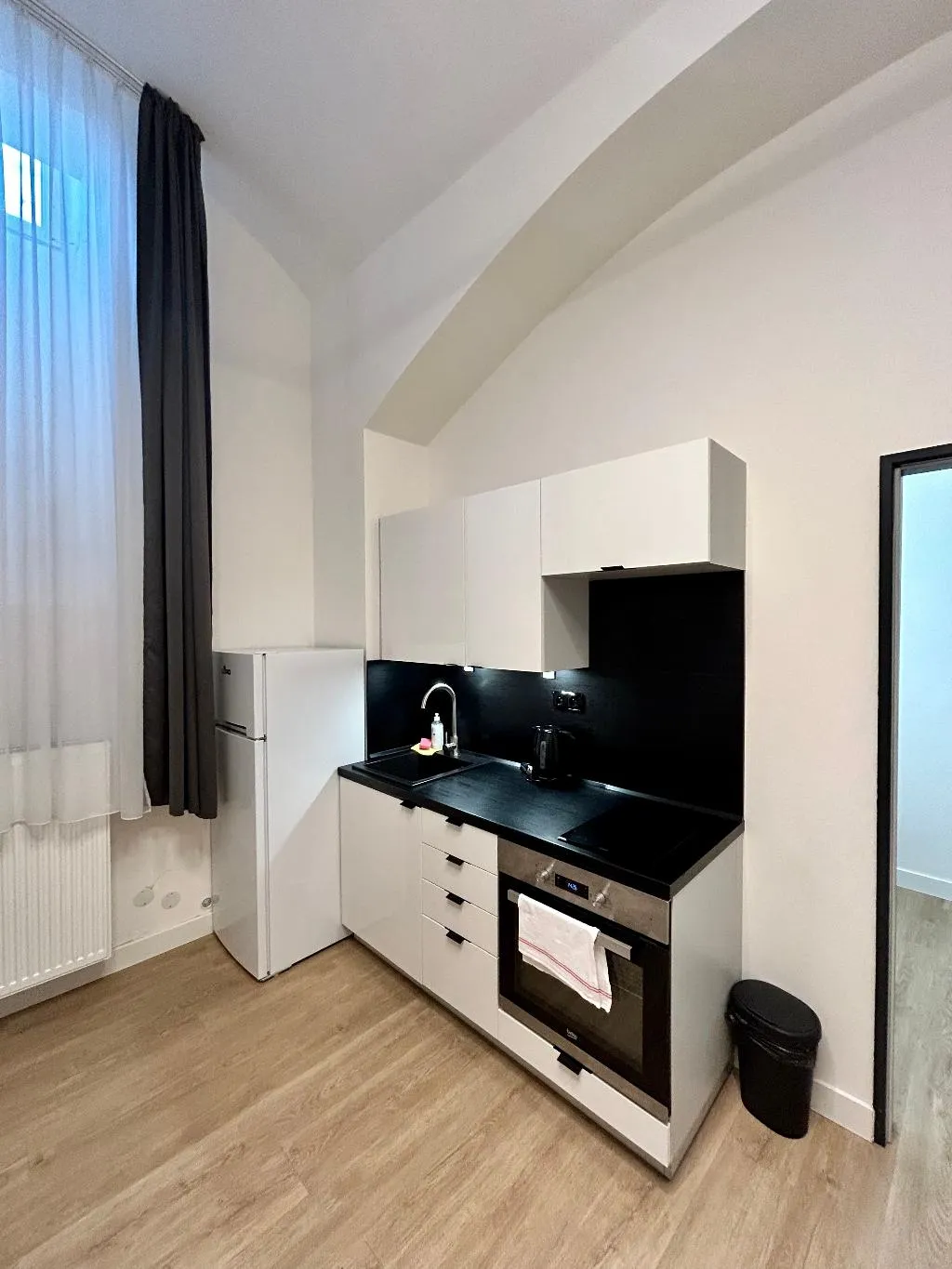 Double or Twin basement Room, Figaro Suites, Prague
