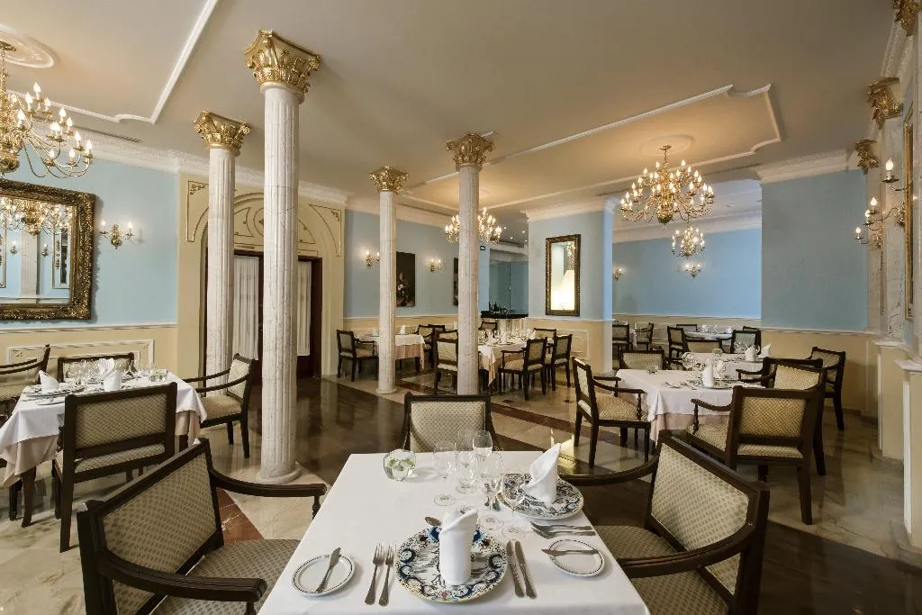 Restaurant, Iberostar Waves Paraiso del Mar All Inclusive, Cancun Area