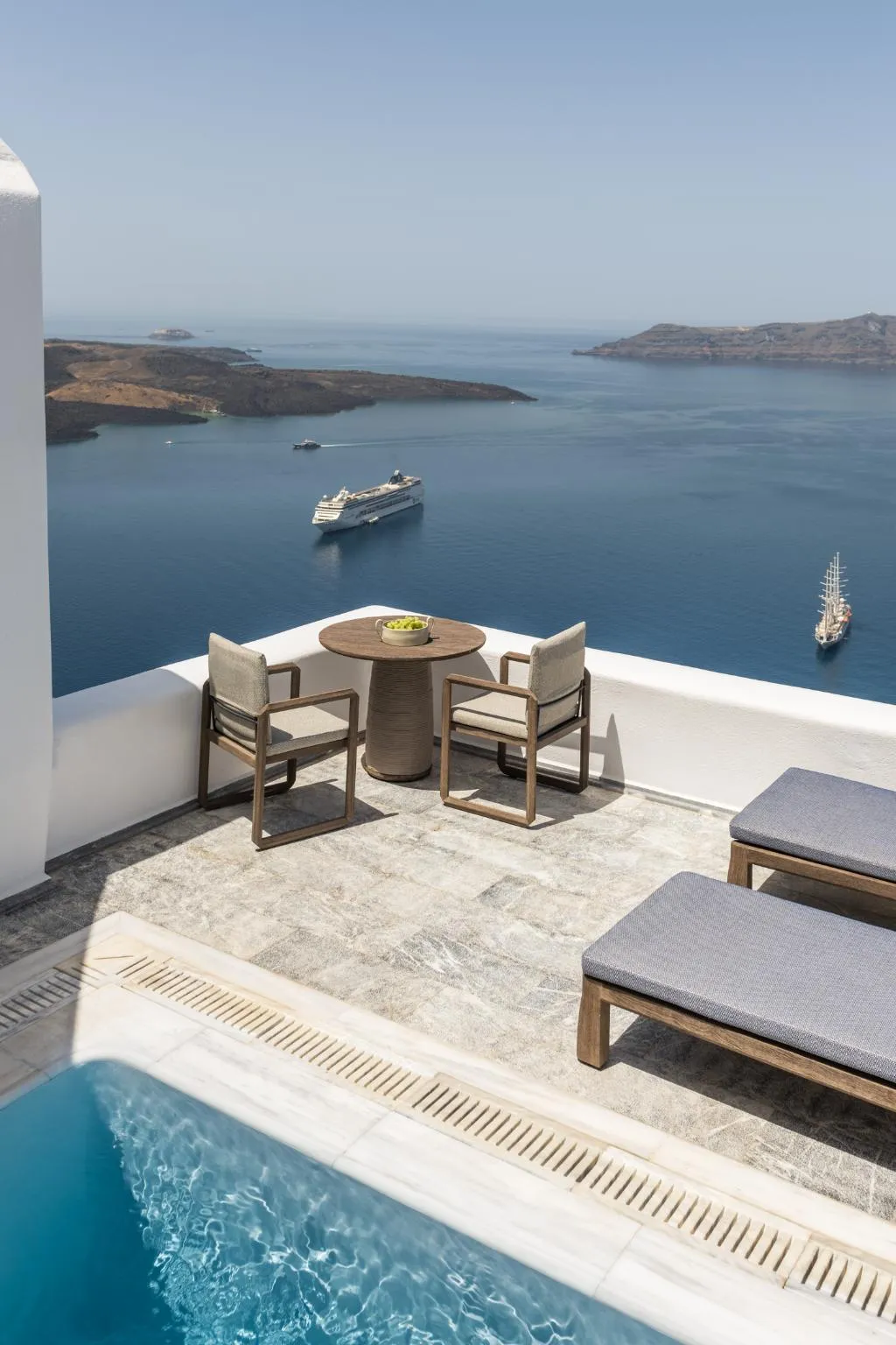 SUITE HONEYMOON Room, Homeric Poems, Santorini