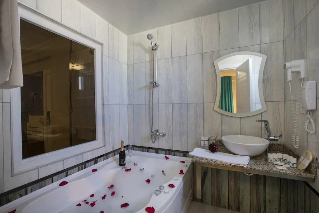FAMILY ROOM DELUXE Room, Club Big Blue Suite Hotel, Antalya