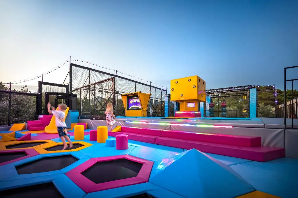 Sports and Entertainment, Valamar Tirena Hotel, Dubrovnik