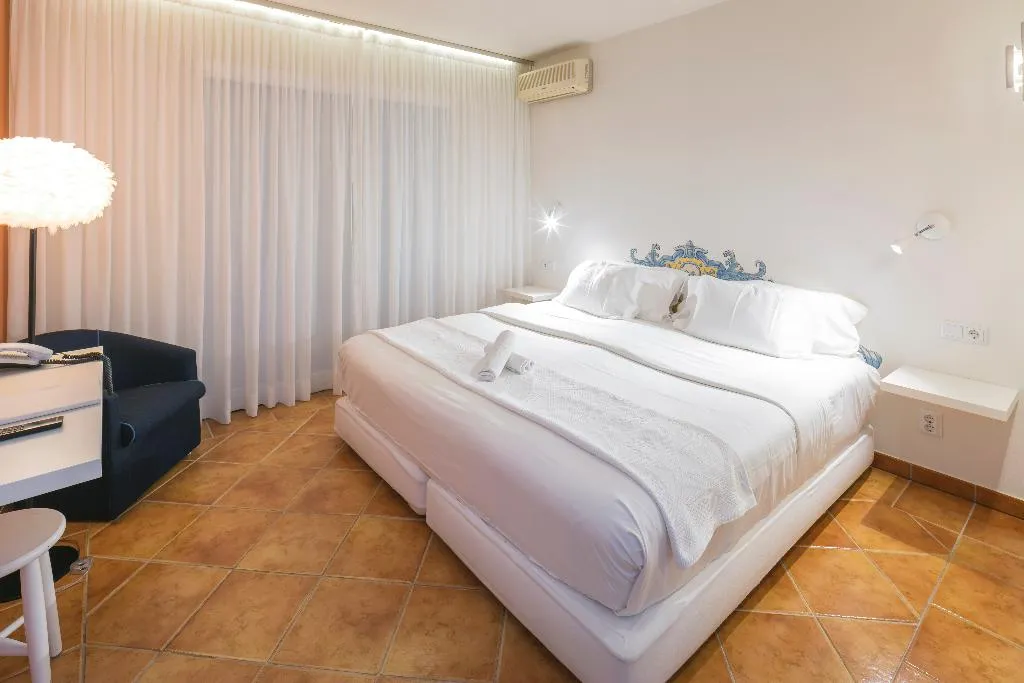 Double or Twin CLASSIC Room, Costa d'Oiro Ambiance Village, Algarve