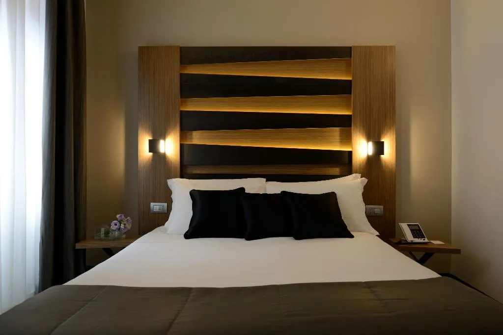 SINGLE STANDARD Room, Trevi, Rome