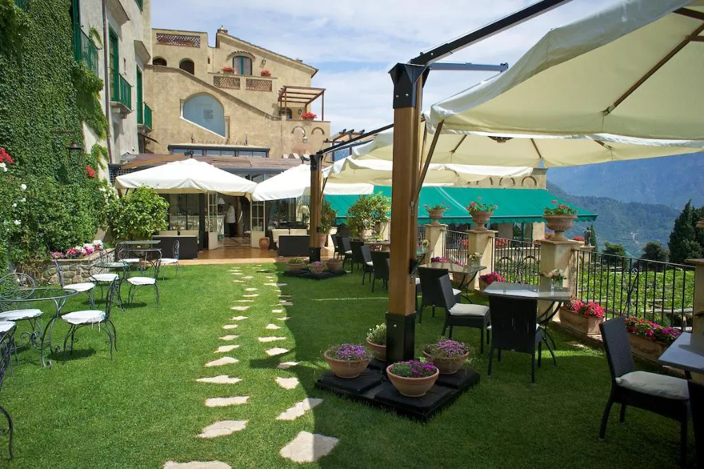 Bar, Villa Cimbrone, Naples