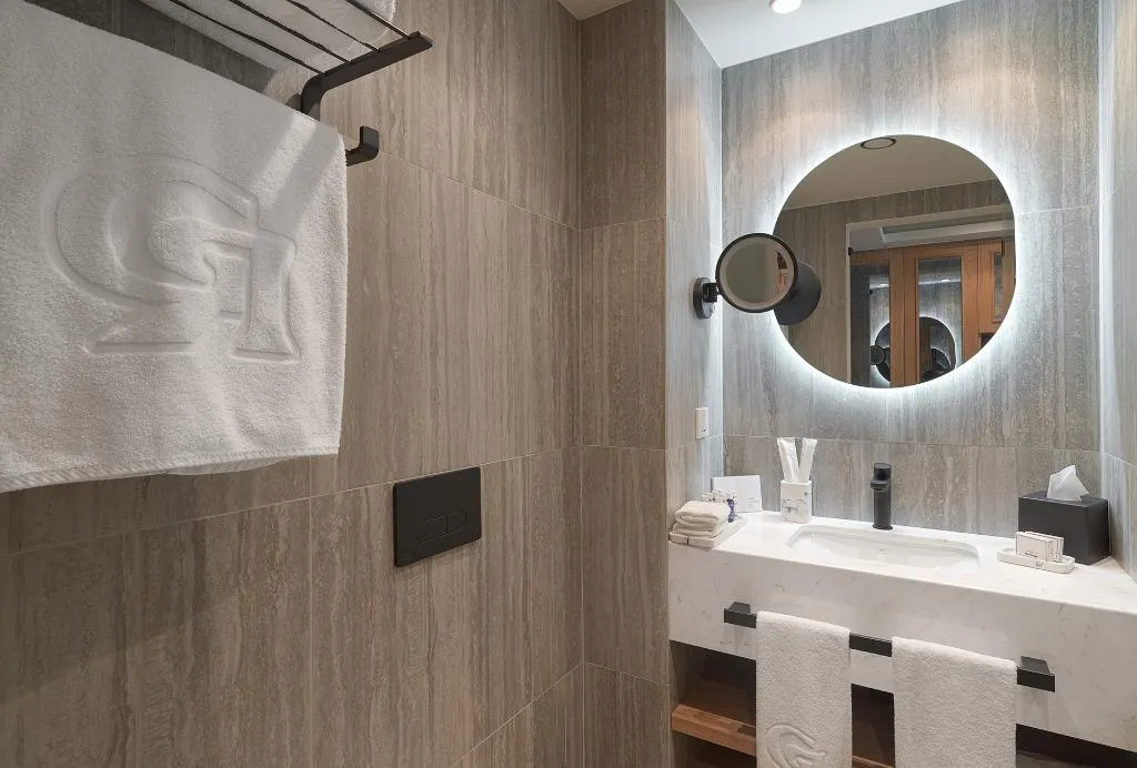 SINGLE DELUXE Room, The GrandResort-Leonardo Limited Edition, Cyprus