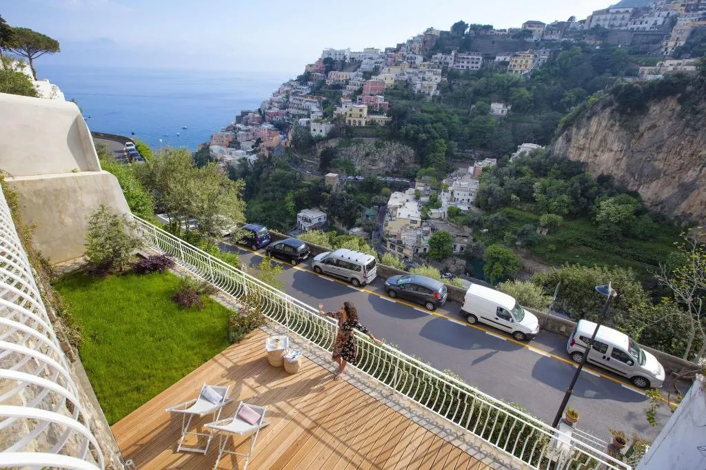 Terrace, Il Moro Di Positano, Naples