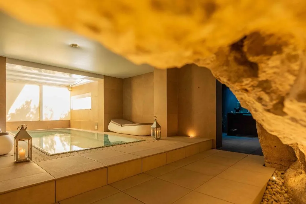 Pool, UNA Hotel One Spa&Wellness, Catania