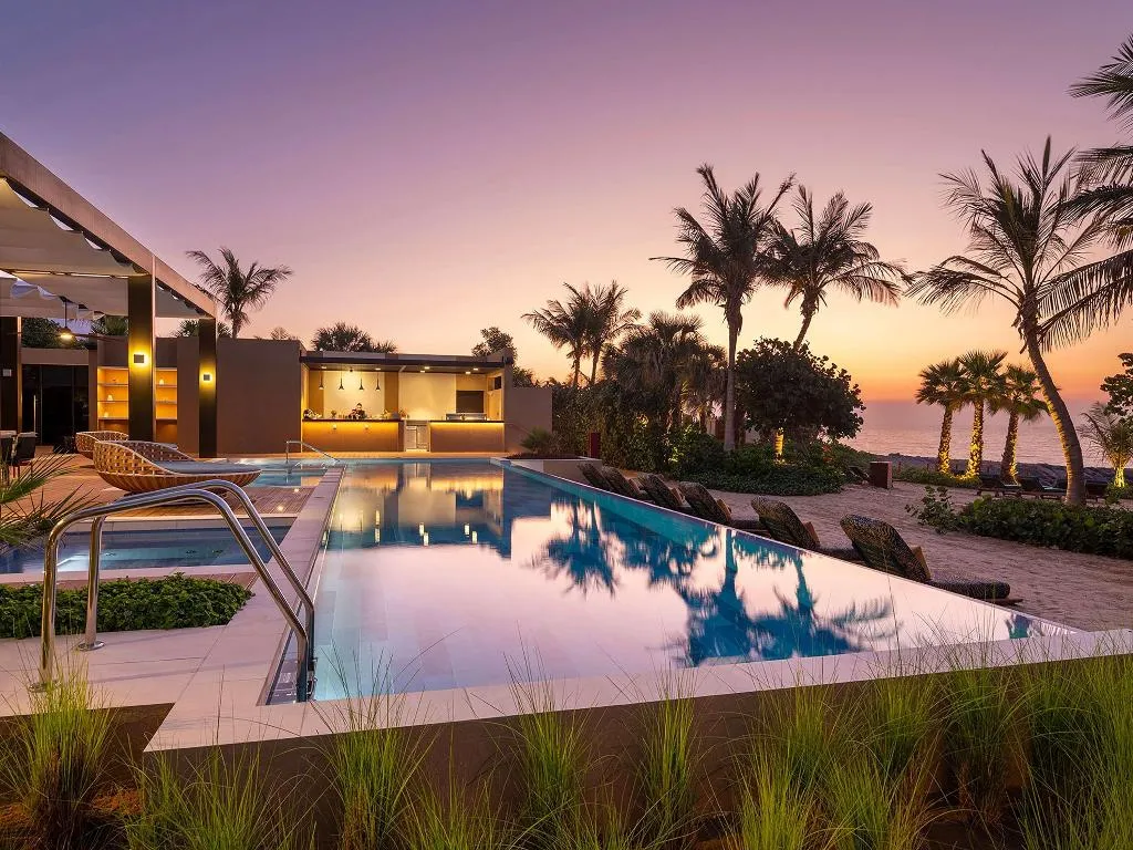 TWIN DELUXE RESORT VIEW Room, Banyan Tree Dubai, Dubai