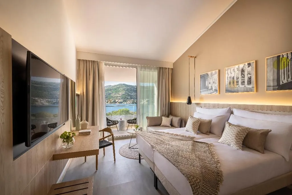 Double or Twin SUPERIOR WITH BALCONY Room, Valamar Tirena Hotel, Dubrovnik