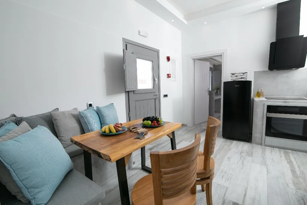 SUITE PREMIER Room, Aegean Melody Suites, Santorini
