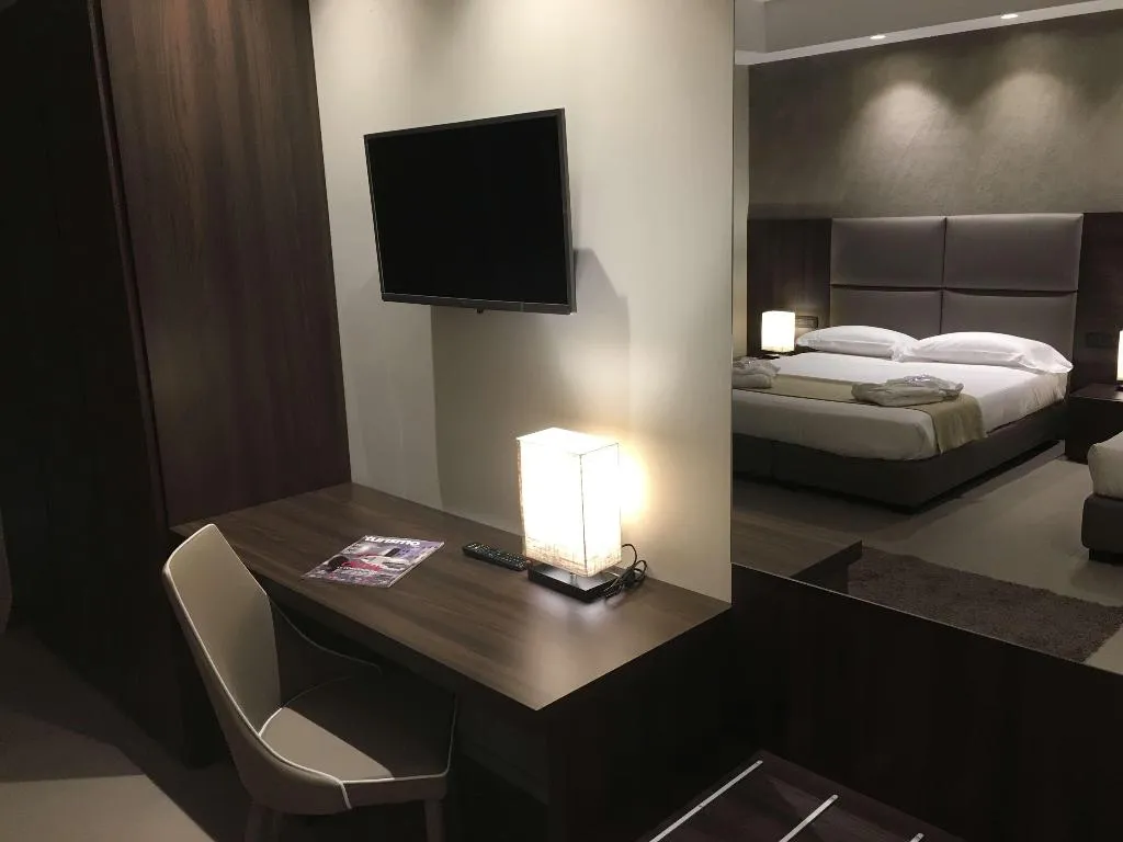 Room, Plus Welcome Milano, Milan