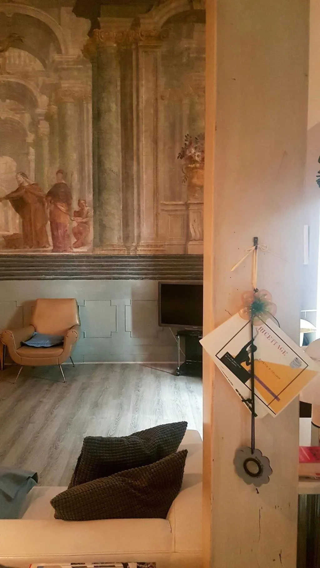 Room, Home&More, Naples