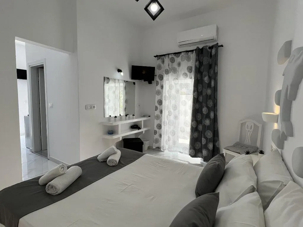 Room, Villa Pavlina, Santorini