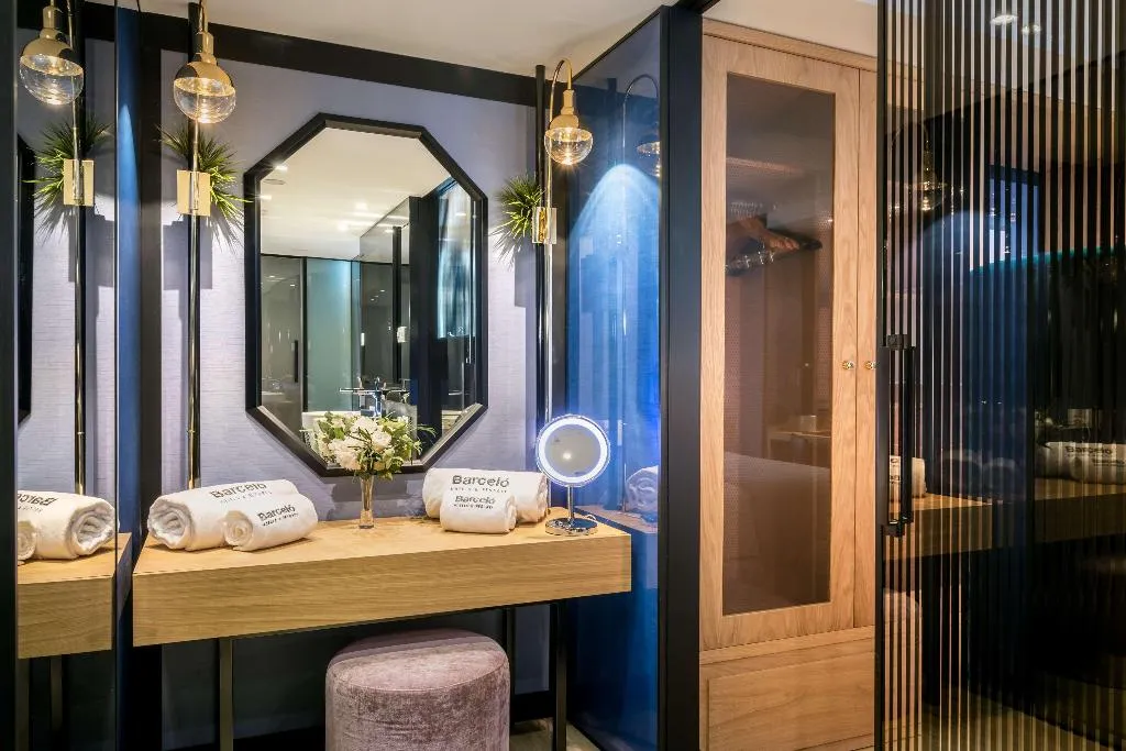 Room, Barcelo Imagine, Madrid