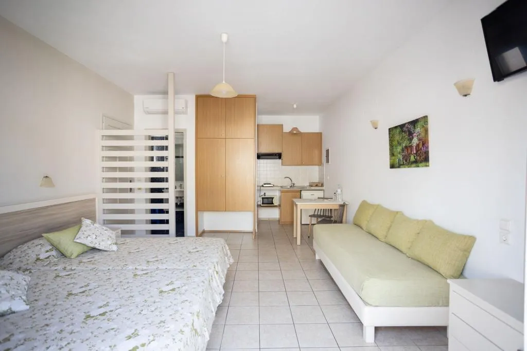 STUDIO SIDE SEA VIEW Room, Ilian Beach, Crete