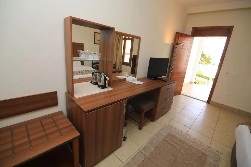 Room, Club Reef Resort, Red Sea Riviera