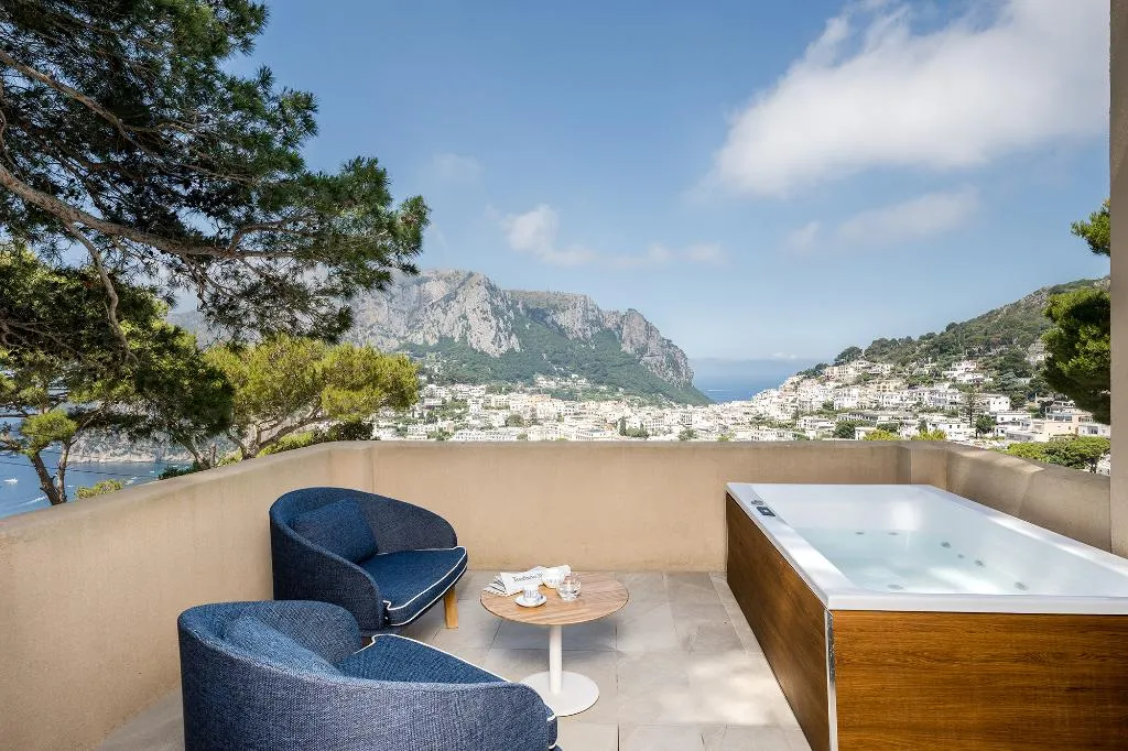 DOUBLE SUPERIOR SEA VIEW Room, Villa Lia Hotel Capri, Naples