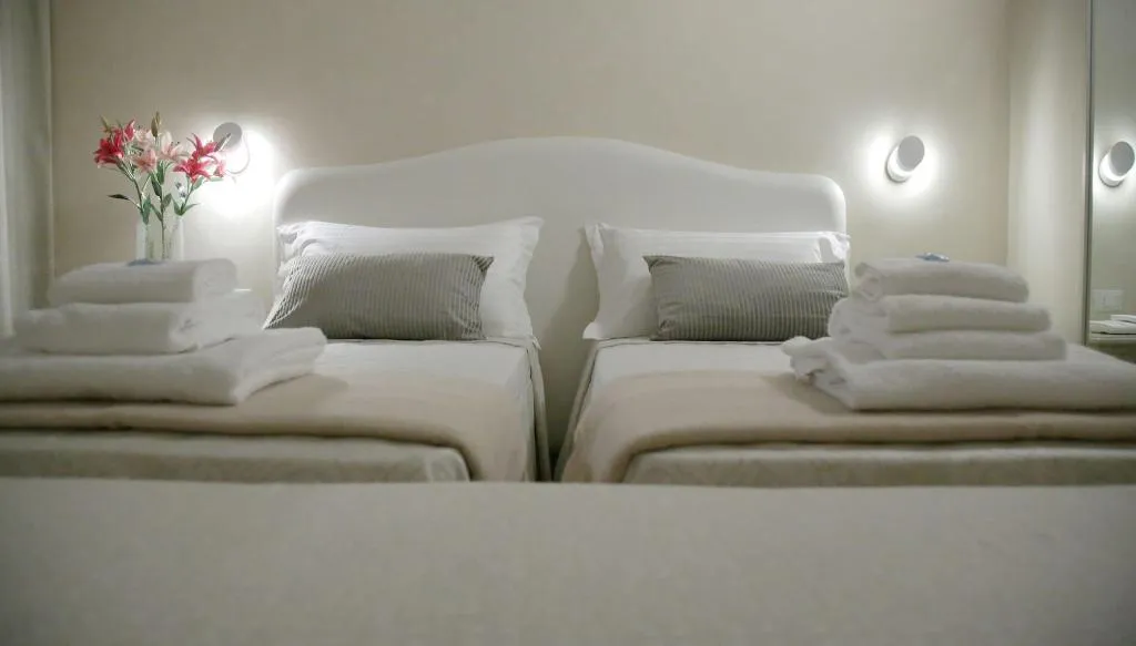 Room, Hotel Renaissance, Florence