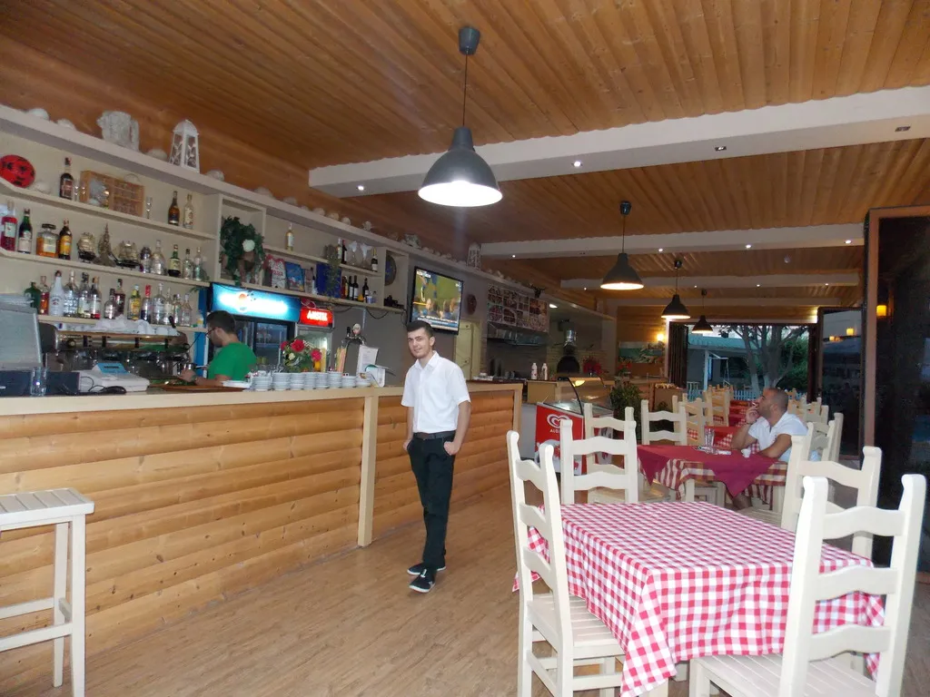 Restaurant, Mediterrane, Southern Albania