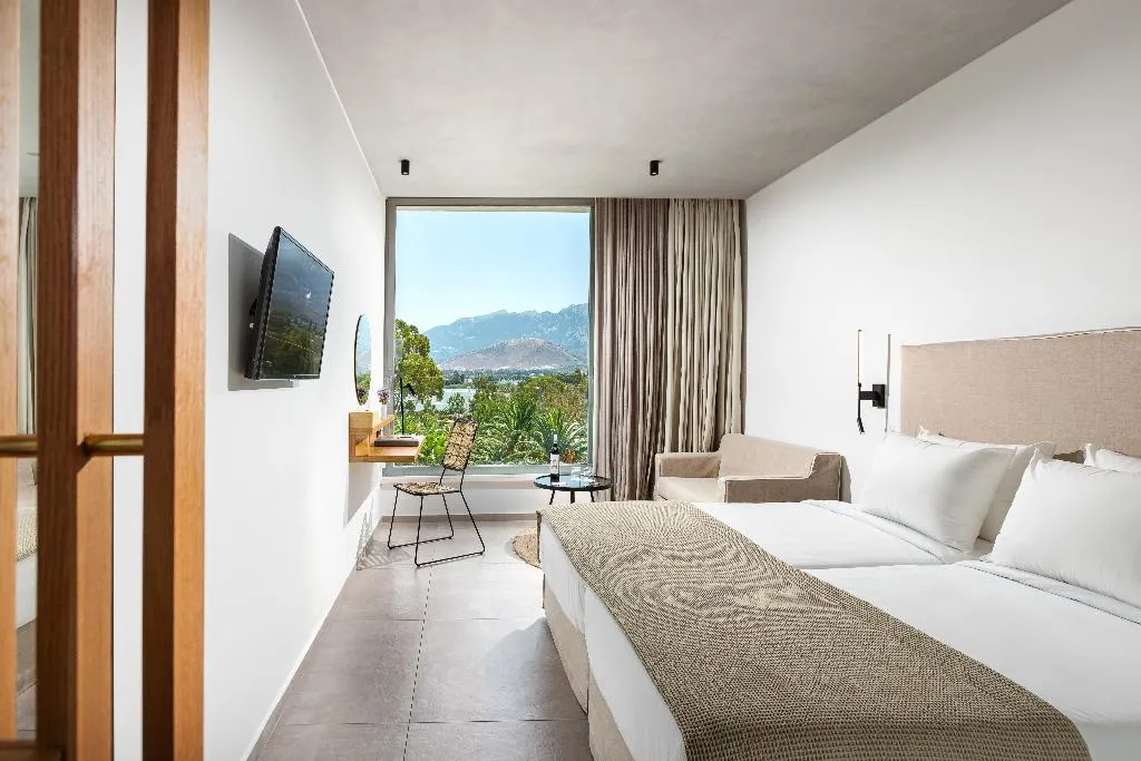 Double or Twin GARDEN VIEW Room, Caravia Beach, Kos