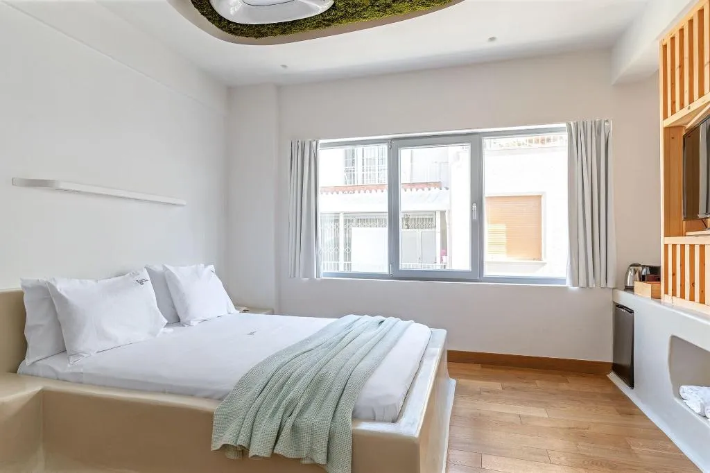 Room, Lofus Bio Suites, Athens
