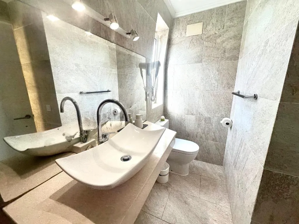 DOUBLE DELUXE QUEEN BED Room, Starbal, Menorca