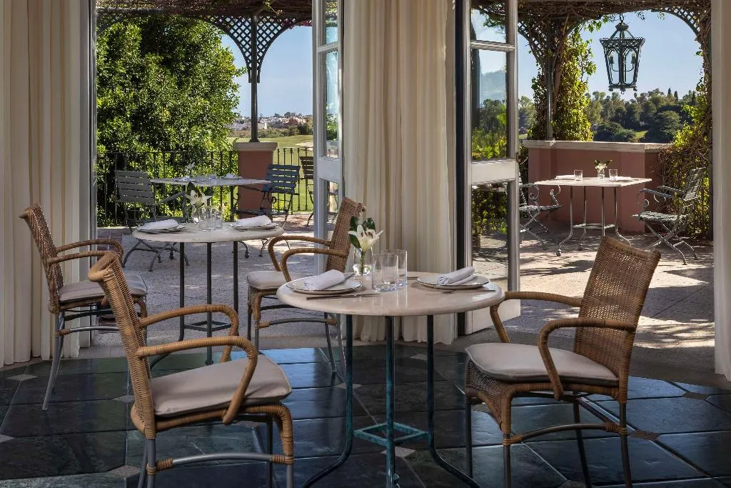 Restaurant, Anantara Villa Padierna Palace Benahavis Marbella, Costa Del Sol