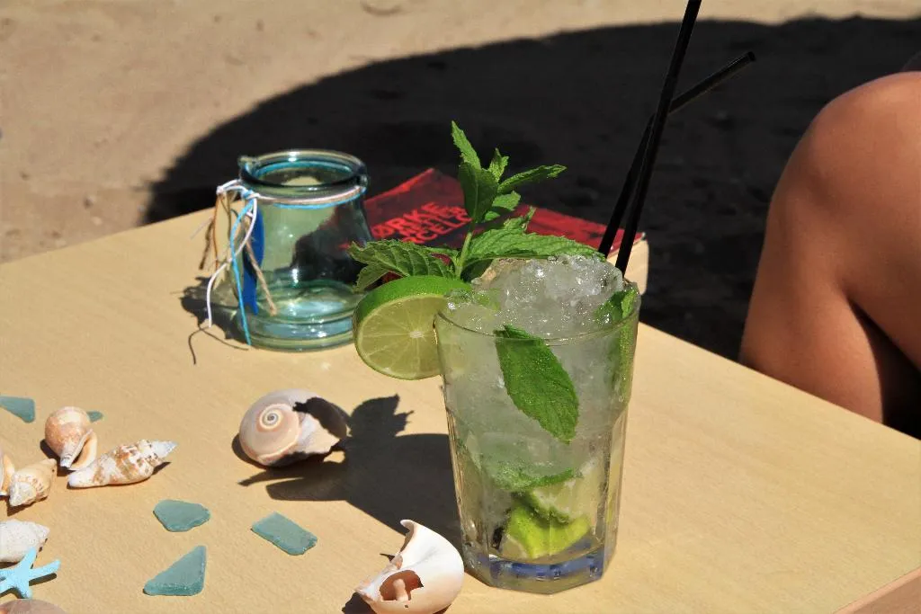 Bar, Dedalos Beach Hotel, Crete