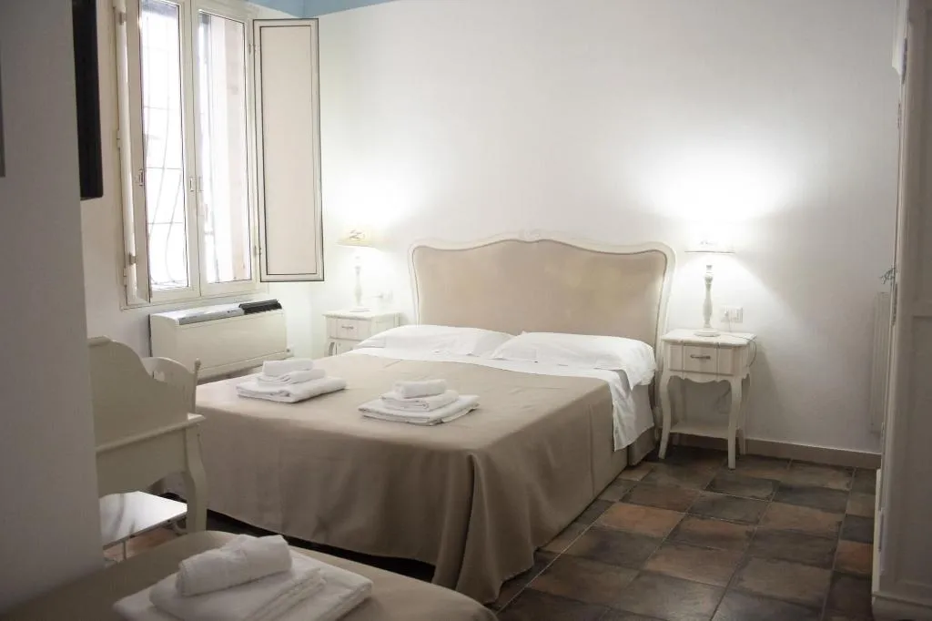 Room, Sweety Rome Guest House, Naples