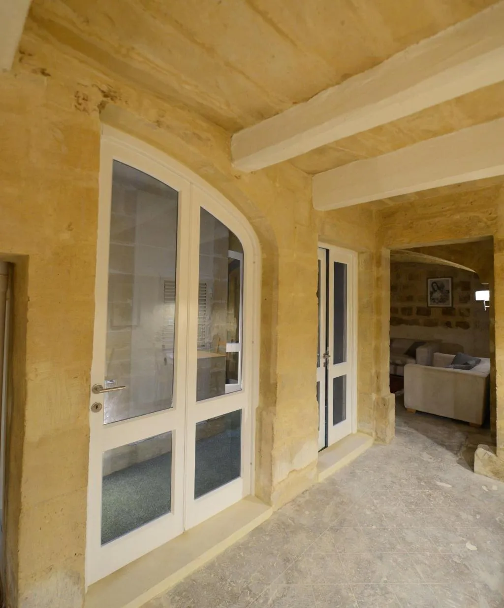 Lobby, Paulos Valletta, Malta