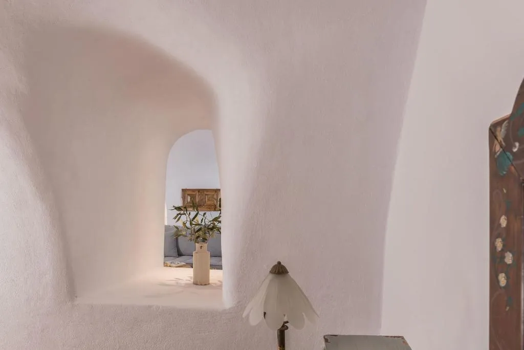 Room, Kastro Mansion, Santorini