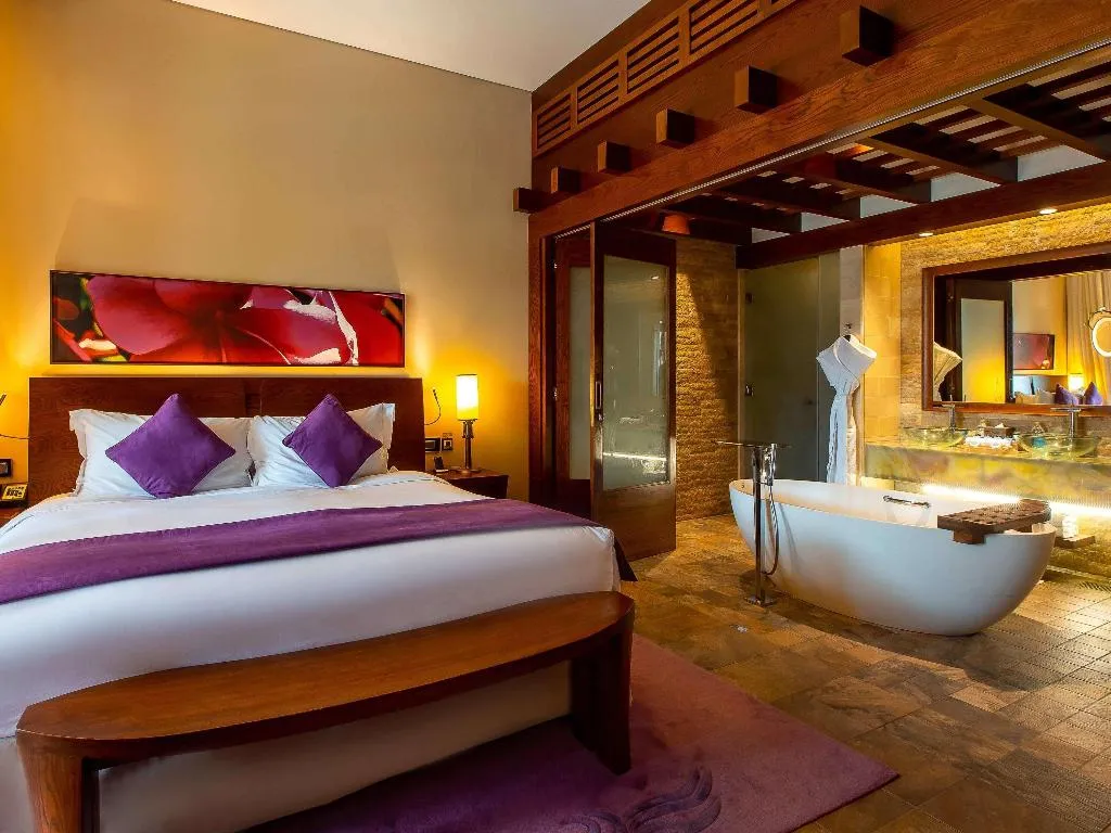 JUNIOR SUITE OCEAN VIEW KING BED Room, Sofitel Dubai The Palm, Dubai