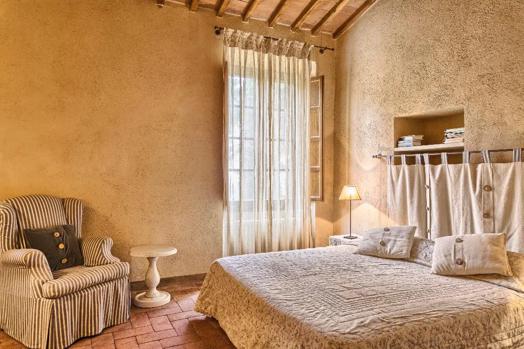 APARTMENT ONE BEDROOM Room, Borgo di Pietrafitta Relais, Florence