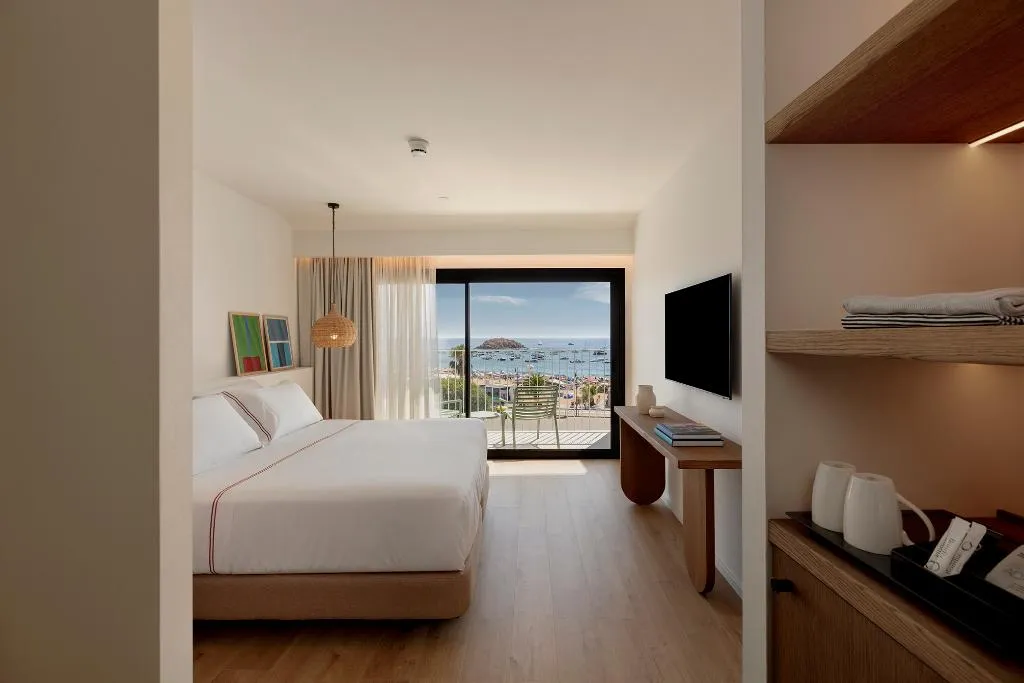 Double or Twin DELUXE SEA VIEW Room, Elisabeth By the Sea, Costa Brava