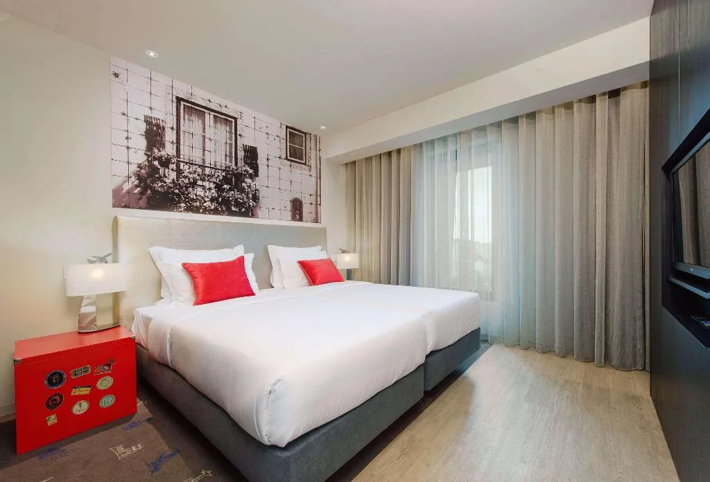 SUITE STANDARD Room, Melia Lisboa Aeroporto, Lisbon