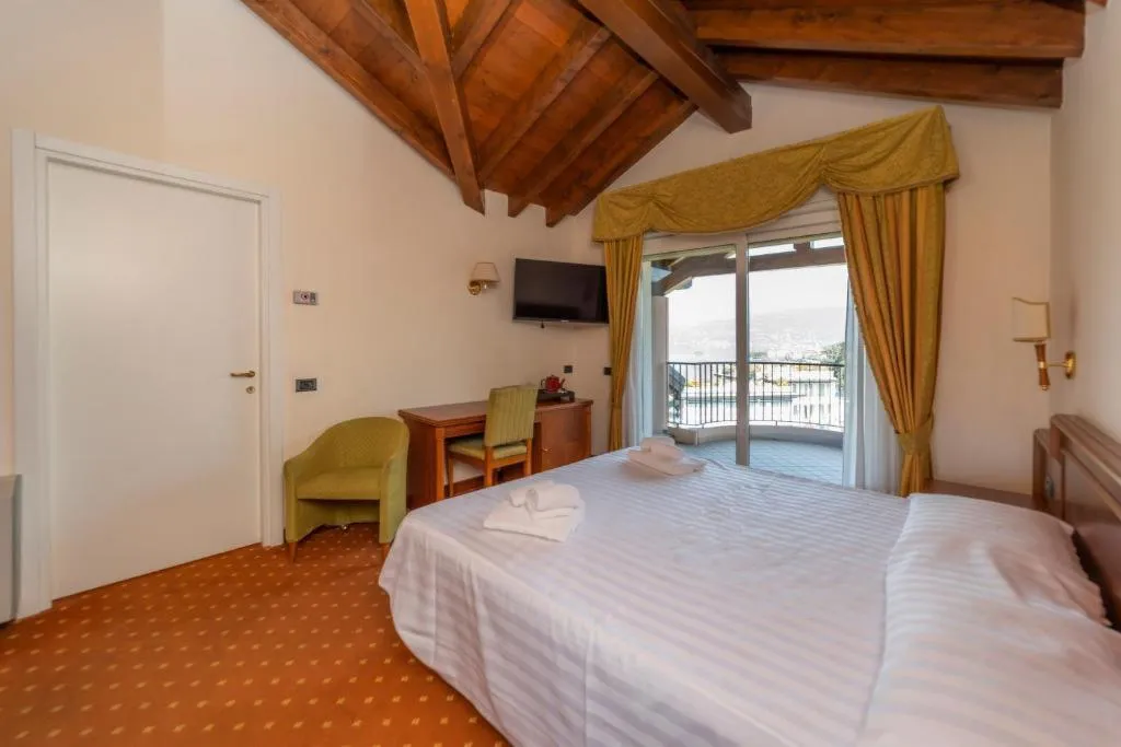 JUNIOR SUITE STANDARD Room, Della Torre, Milan